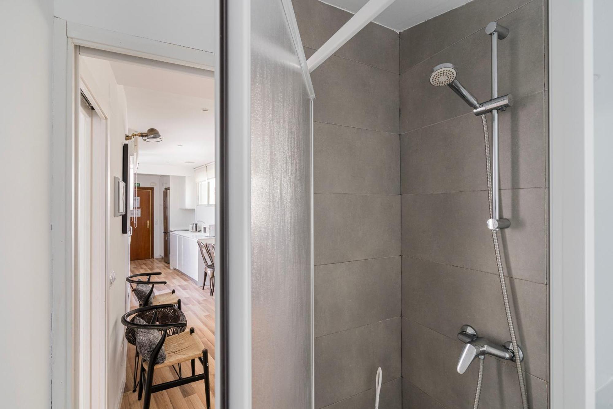 For You Rentals Precioso Apartamento Temporal Preciados Pre5B Madrid Exterior photo