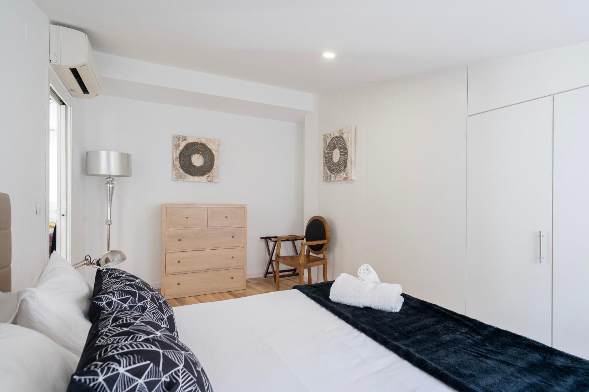 For You Rentals Precioso Apartamento Temporal Preciados Pre5B Madrid Exterior photo